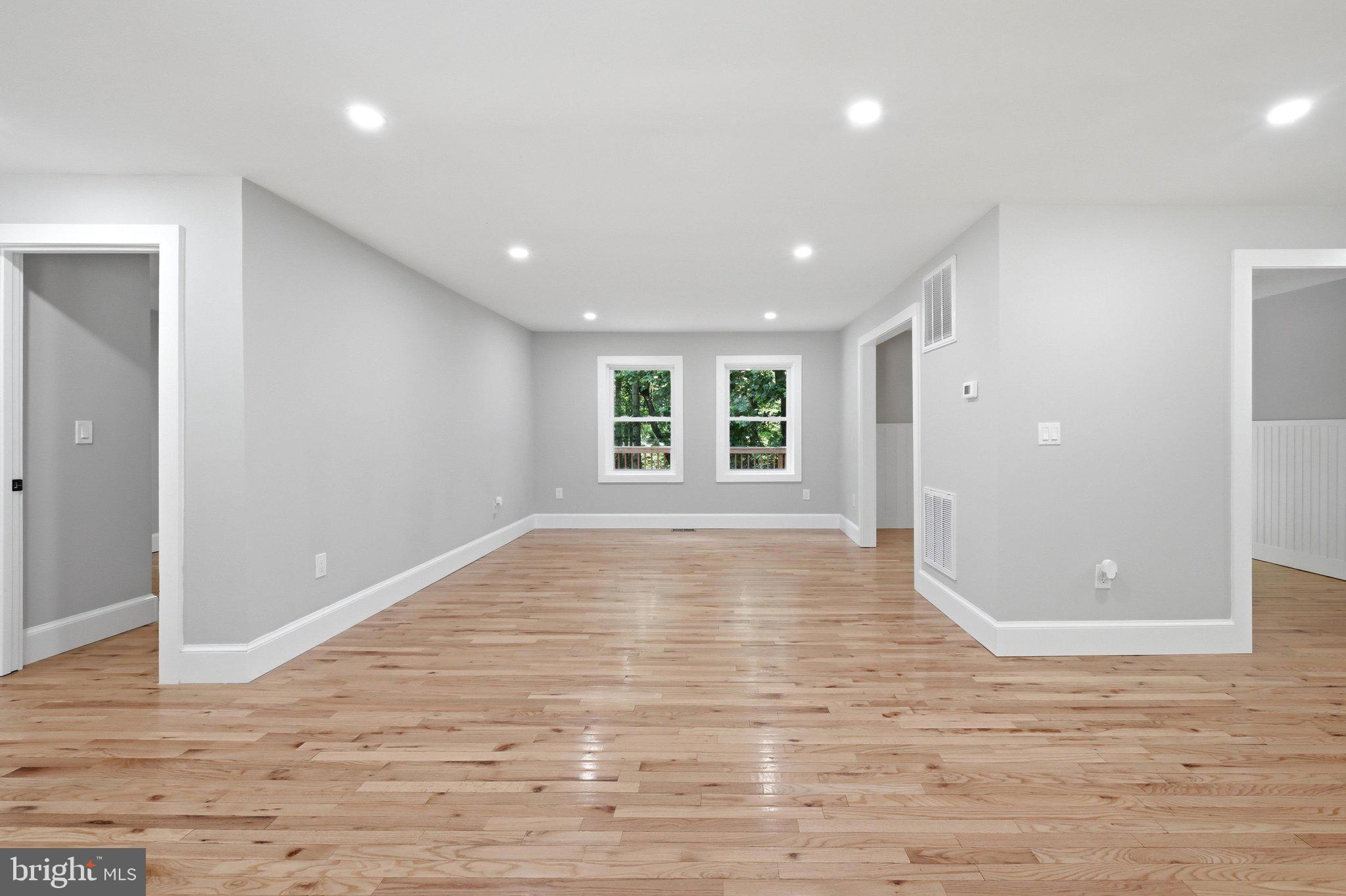 461 Norman Road High View, WV 26808 - Photo 10 of 73 Living room is super spacious