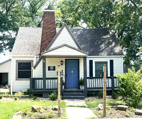 $149,900 | 311 South Lynn Street, Nevada, MO 64772