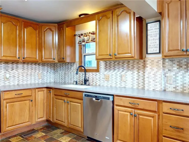 $149,900 | 311 South Lynn Street, Nevada, MO 64772