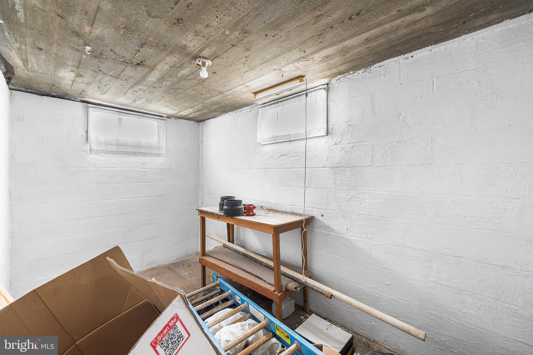 5100 Hillwell Road Baltimore, MD 21229 - Photo 13 of 19 Gallery Image 13