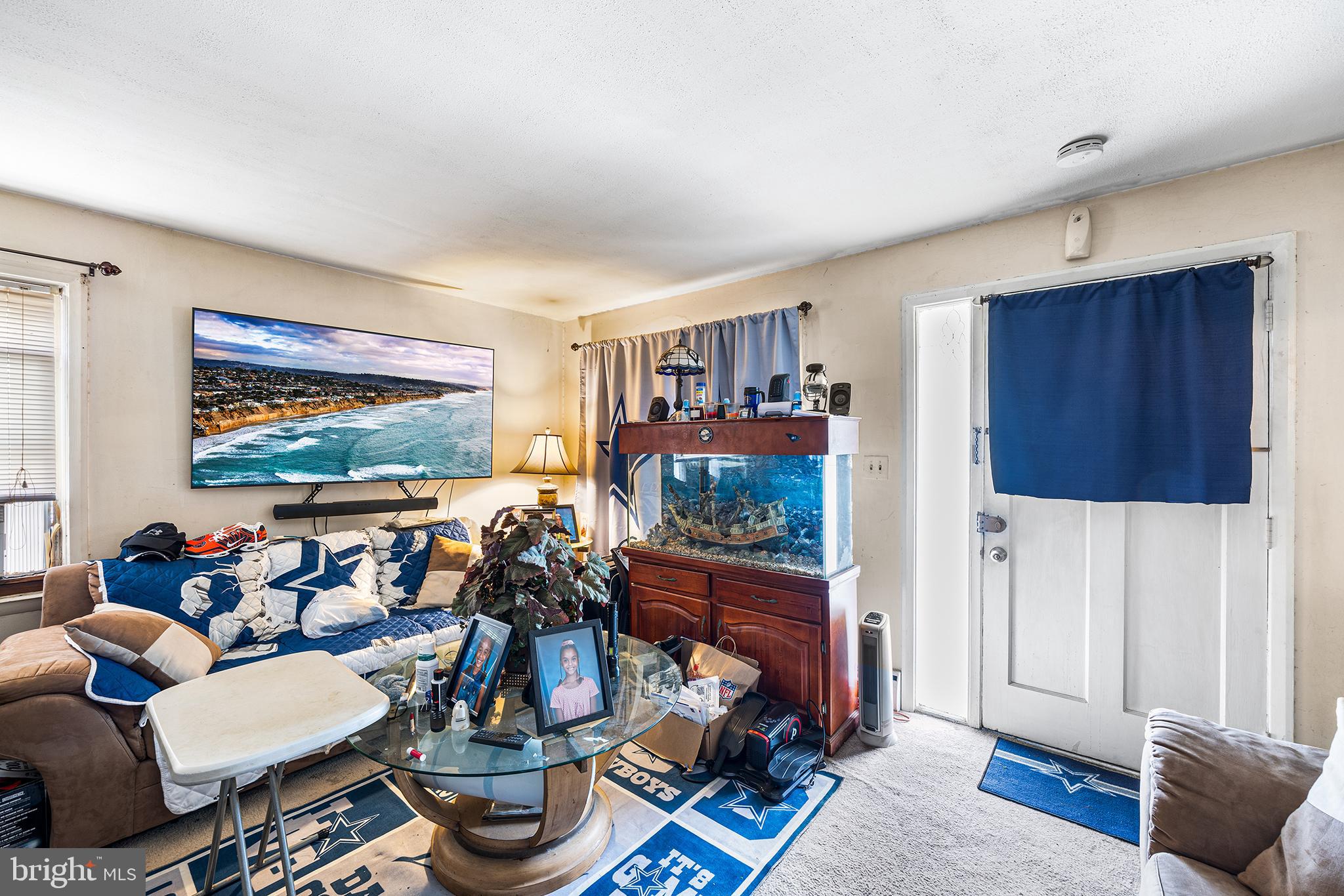 5100 Hillwell Road Baltimore, MD 21229 - Photo 5 of 19 Gallery Image 5