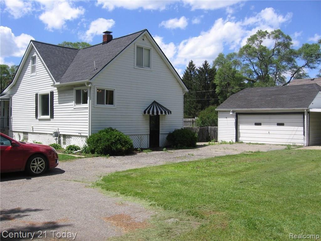 10052 Wayne Road Livonia, MI 48150 - Photo 1 of 26 IMG_1429.JPG