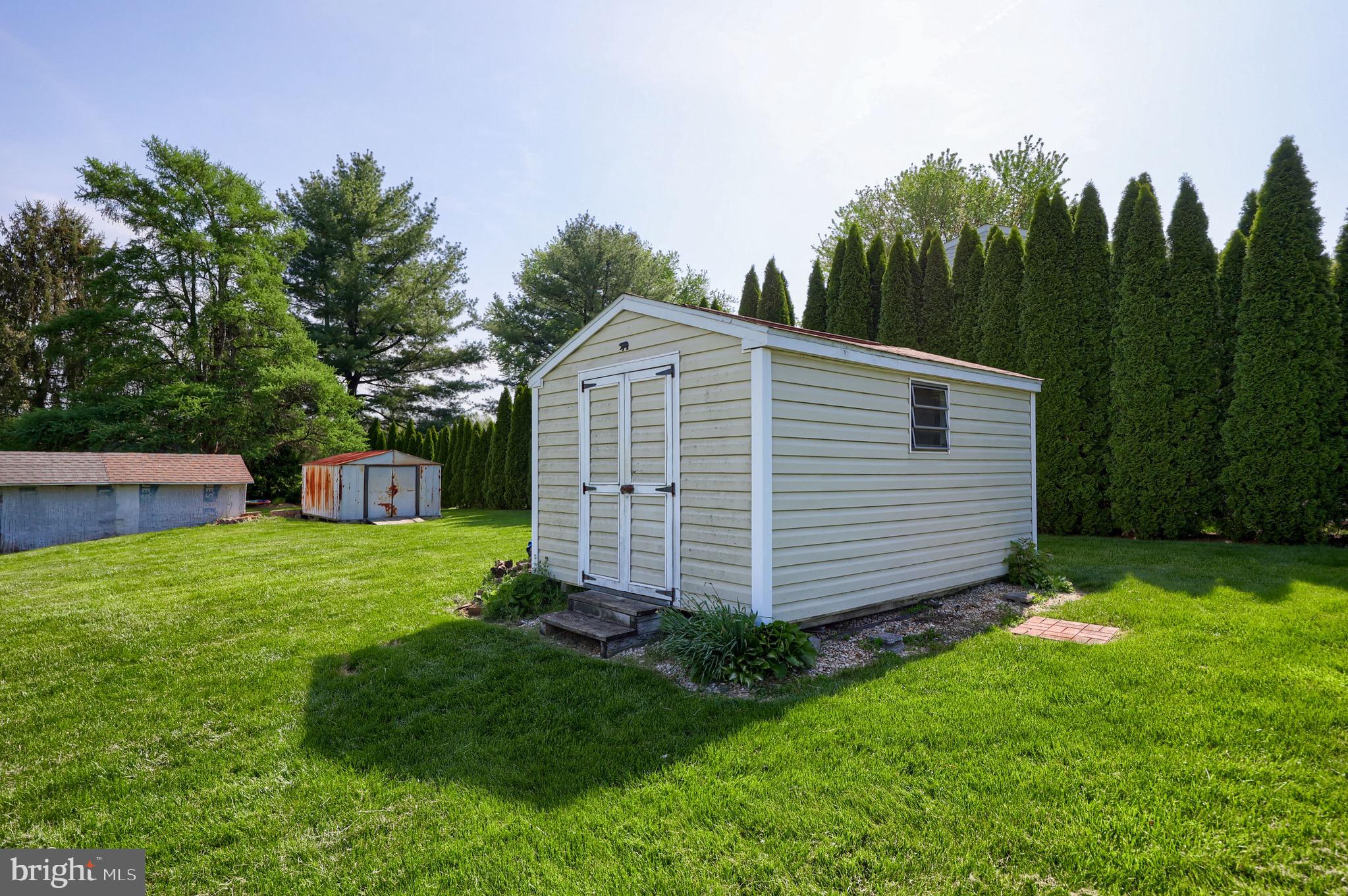 206 Eckman Road Lancaster, PA 17603 - Photo 58 of 61 Gallery Image 58