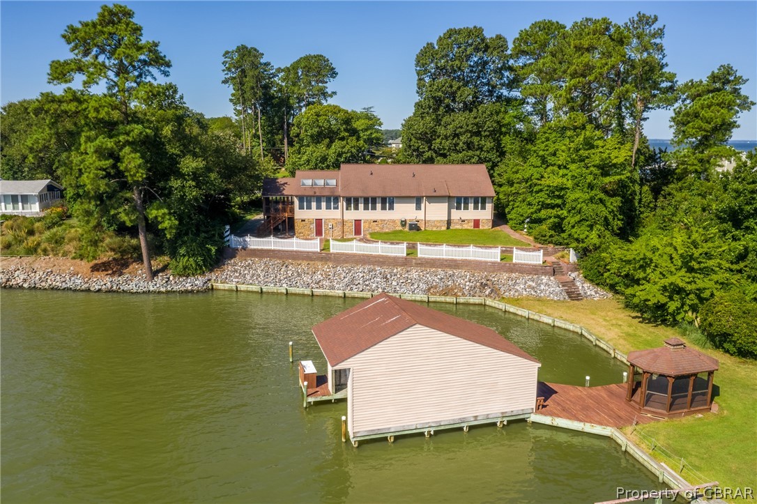 546 Eubank Landing Road Topping, VA 23169 - Photo 40 of 40 Conveniently located. Take the boat to Merrior or Urbanna for dinner in less that 15 minutes.