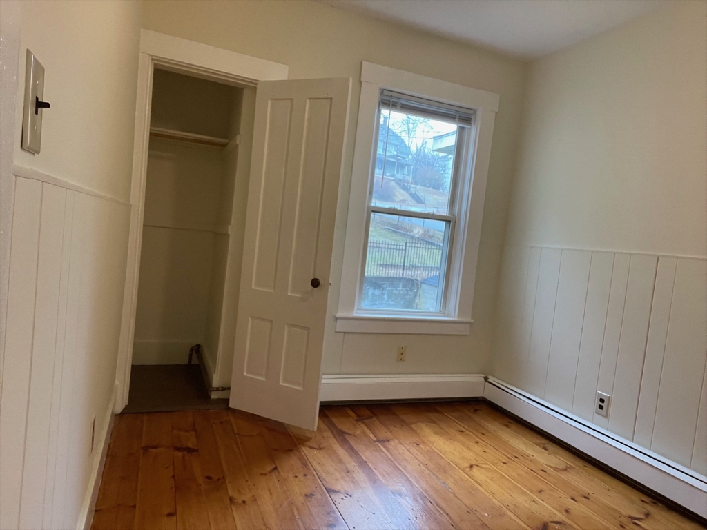 7 Spruce Street, Unit 2 Clinton, MA 01510 - Photo 6 of 8