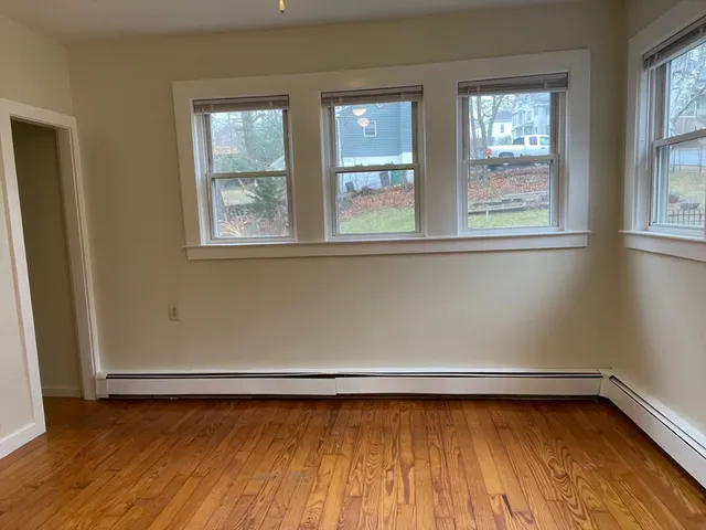 $2,200 | 7 Spruce Street, Unit 2, Clinton, MA 01510