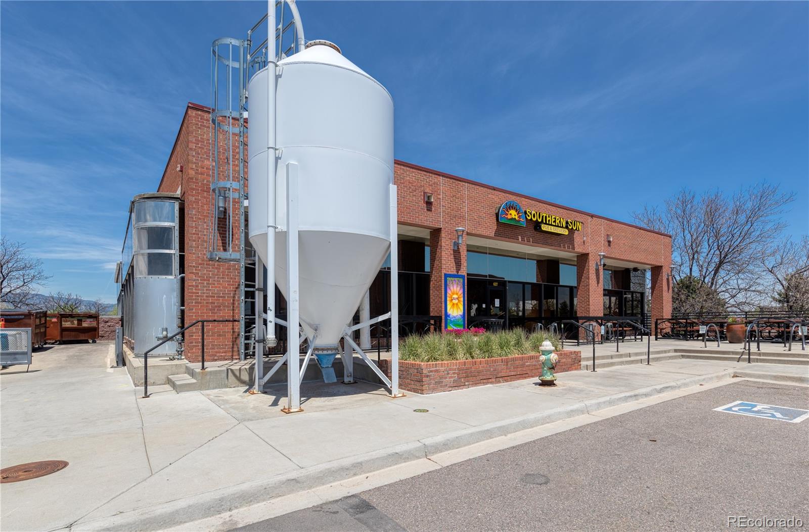 643 Furman Way Boulder, CO 80305 - Photo 24 of 25 a view of a building with traffic signal lights