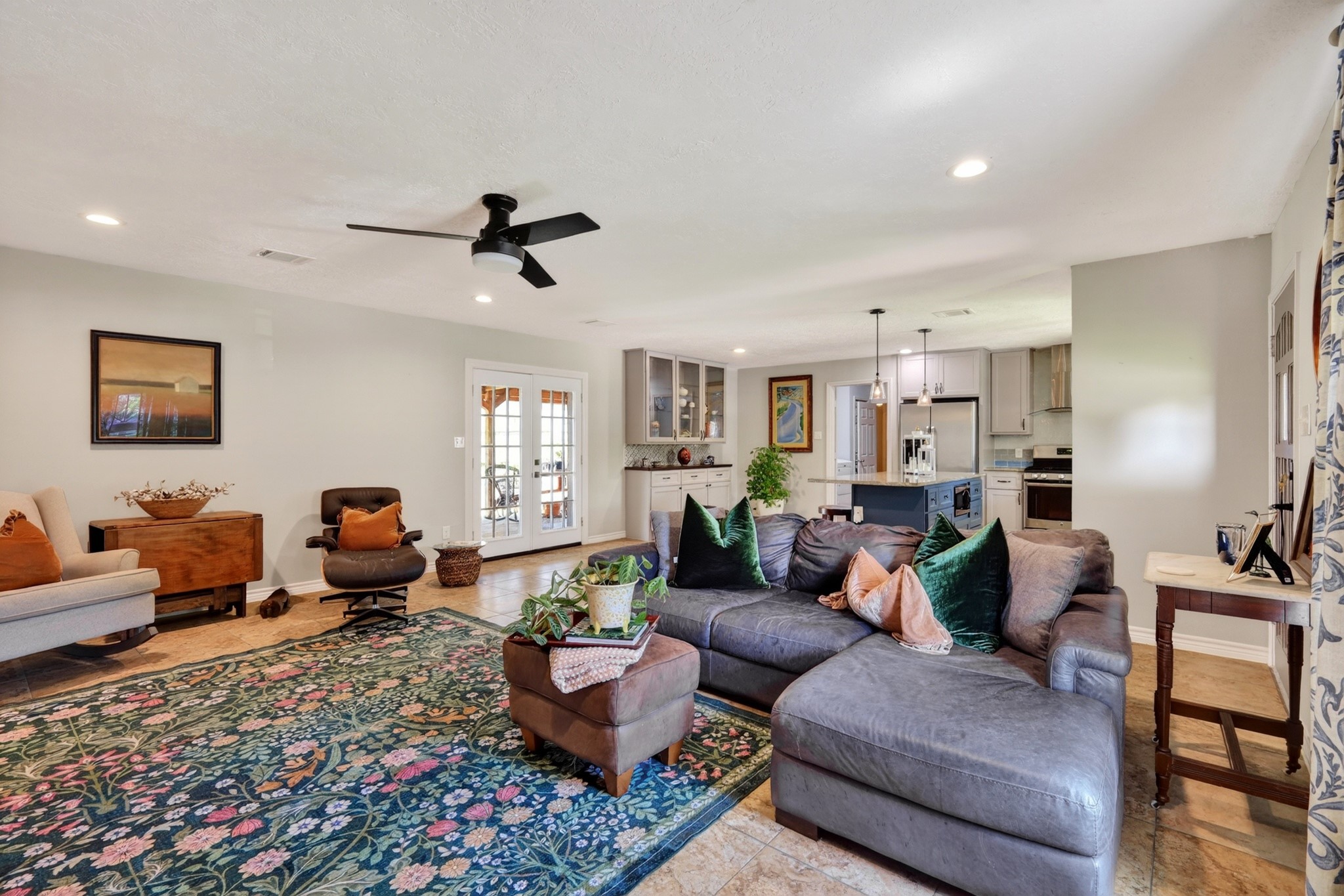 1002 Washington Street Brenham, TX 77833 - Photo 5 of 23