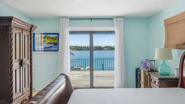 $4,500,000 | 1305 Peninsular Road, Jupiter, FL 33469