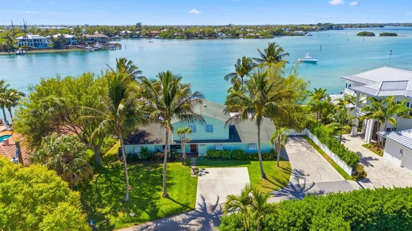 $4,500,000 | 1305 Peninsular Road, Jupiter, FL 33469