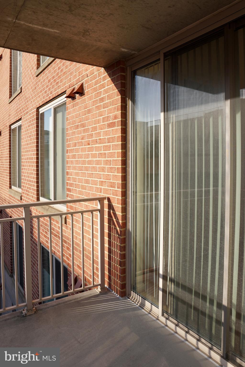 2726 Gallows Road, Unit 417 Vienna, VA 22180 - Photo 20 of 28 Balcony