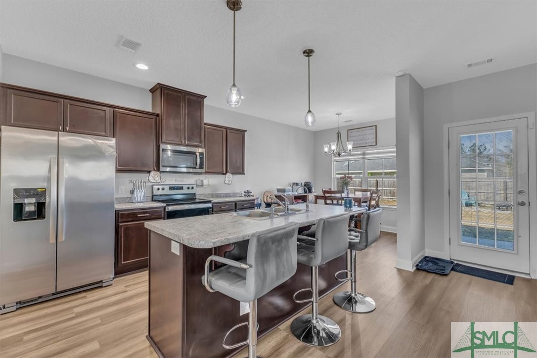 543 Rutledge Drive Hinesville, GA 31313 - Photo 15 of 43