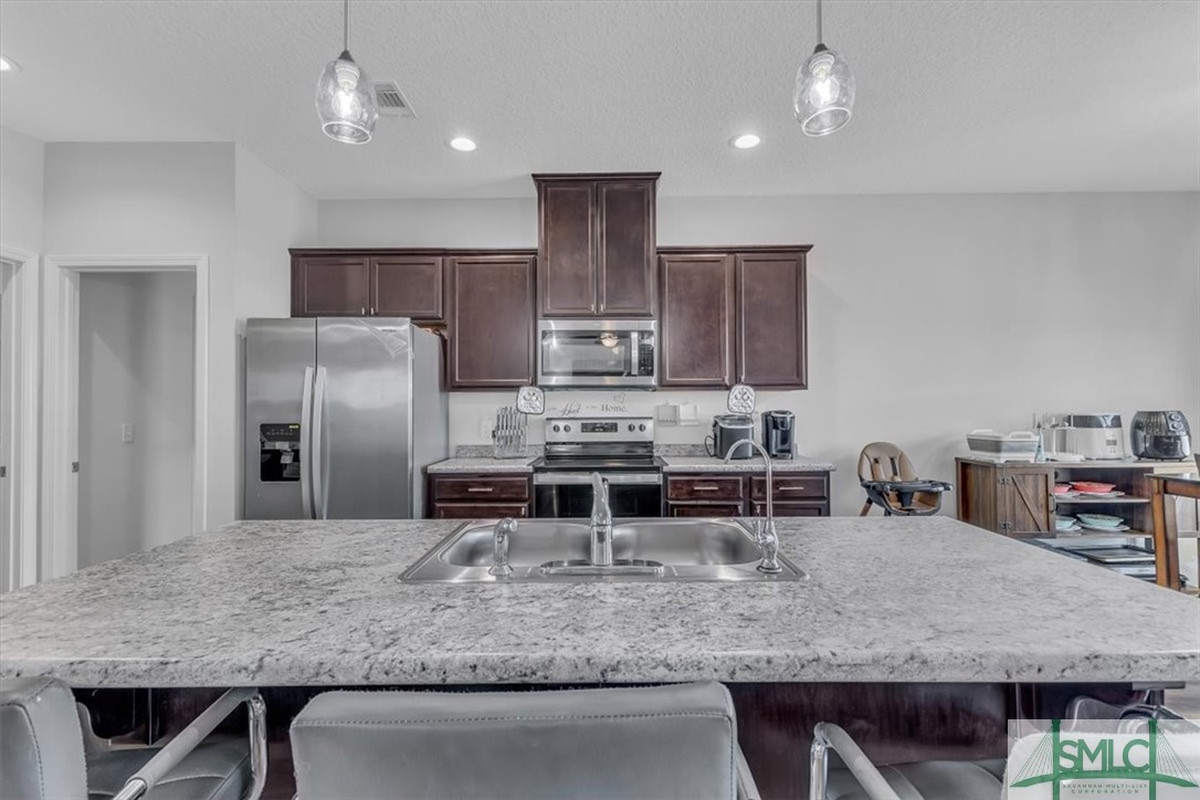 543 Rutledge Drive Hinesville, GA 31313 - Photo 17 of 43