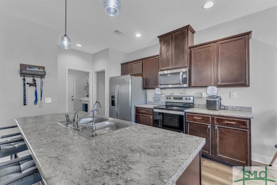 543 Rutledge Drive Hinesville, GA 31313 - Photo 21 of 43