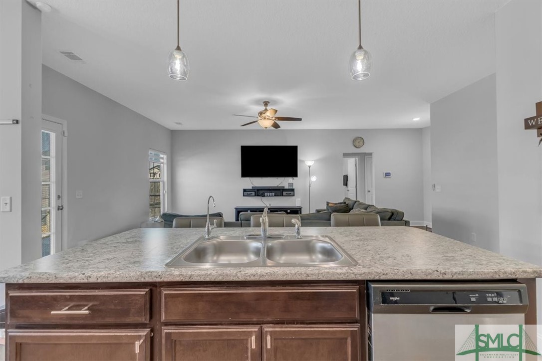 543 Rutledge Drive Hinesville, GA 31313 - Photo 22 of 43