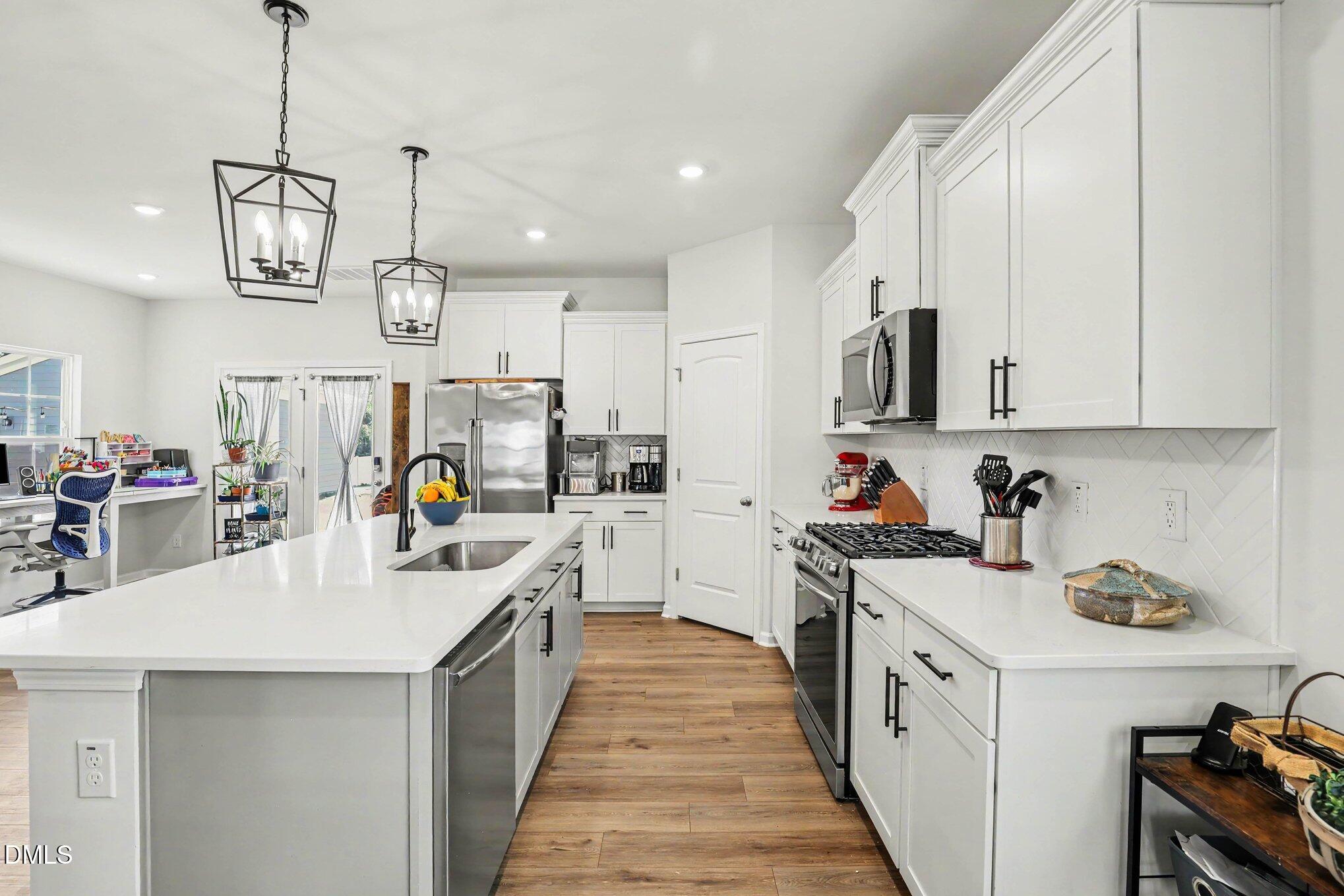 643 Georgias Landing Parkway Raleigh, NC 27603 - Photo 6 of 25