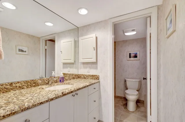 $725,000 | 200 Ocean Trail Way, Unit 510, Jupiter, FL 33477