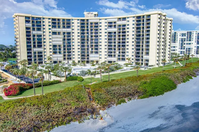 $725,000 | 200 Ocean Trail Way, Unit 510, Jupiter, FL 33477