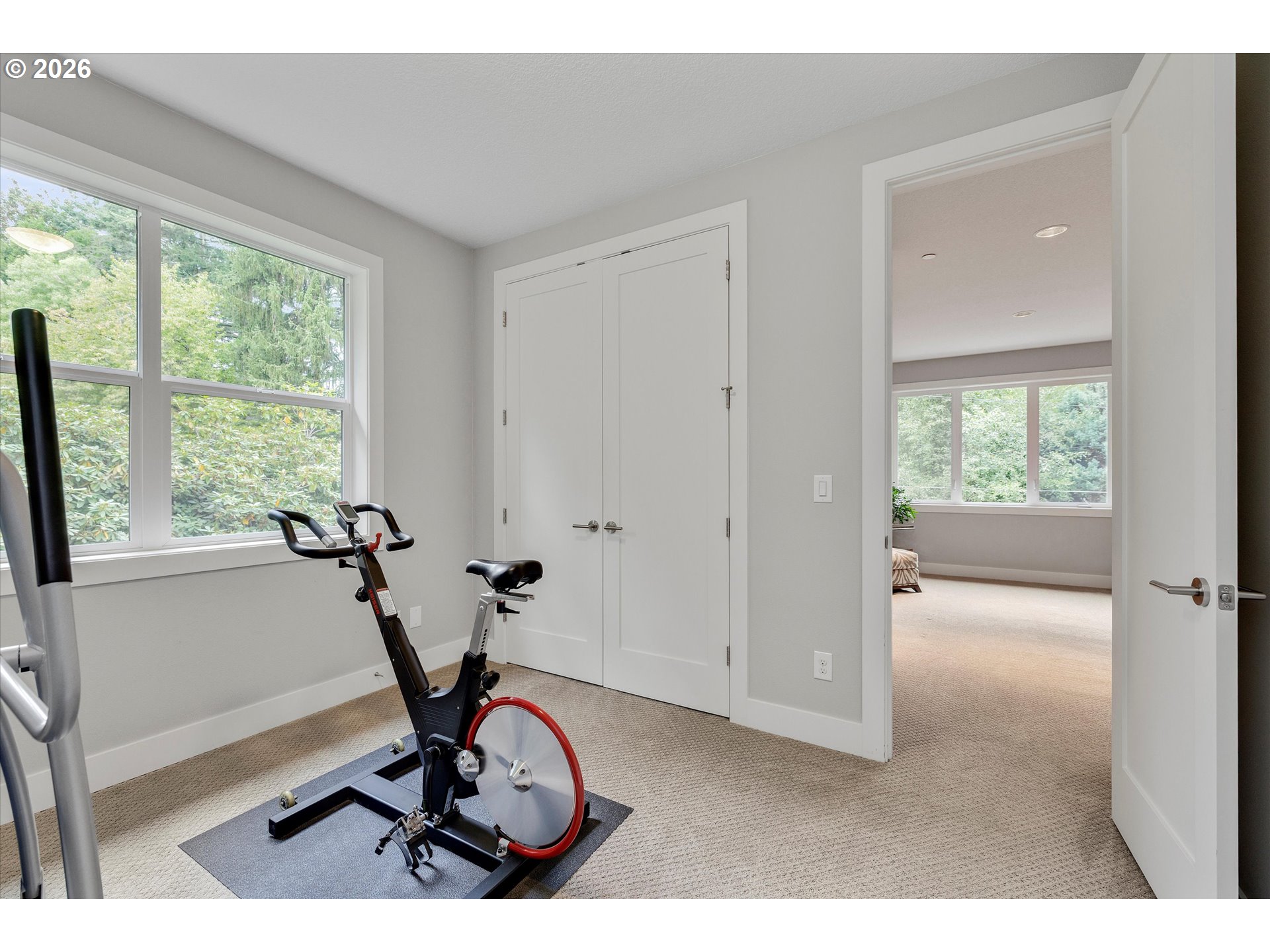 9629 Southwest 18th Place Portland, OR 97219 - Photo 22 of 41