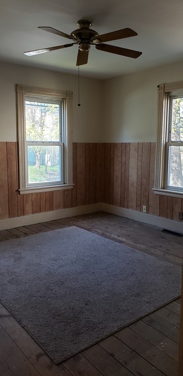 35 Whipple Street Worcester, MA 01607 - Photo 6 of 23 Gallery Image 6