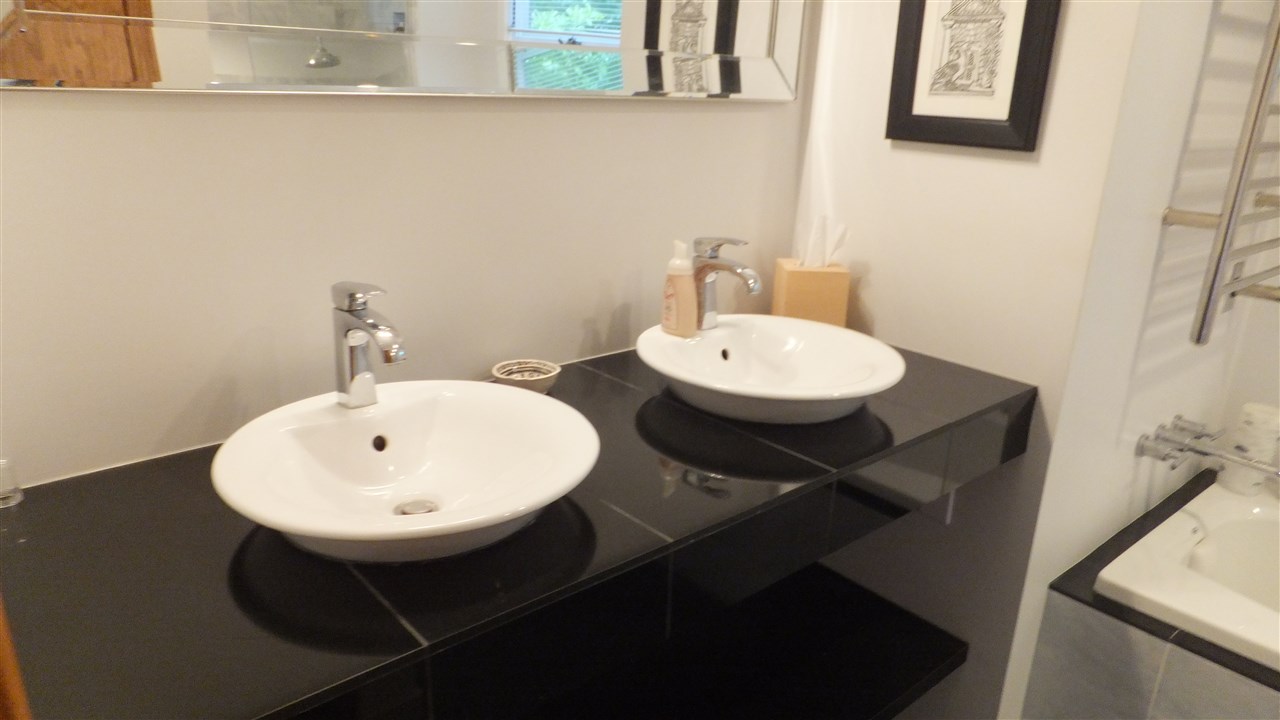 3585 Lone Lookout Road Traverse City, MI 49686 - Photo 13 of 24 1848754-33.JPG