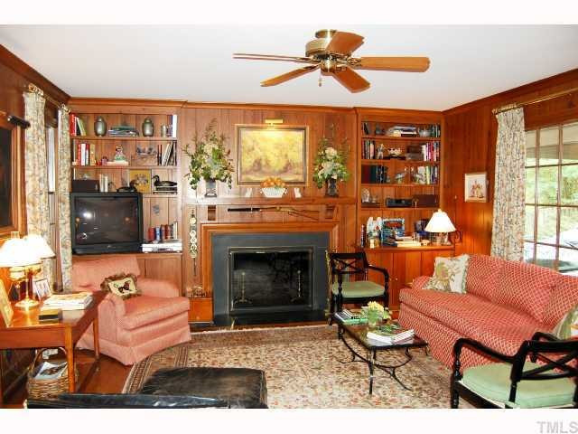3301 Landor Road Raleigh, NC 27609 - Photo 5 of 12 Den/Family/Great Room