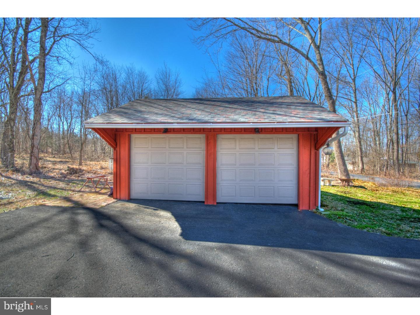 6960 Swagger Road New Hope, PA 18938 - Photo 3 of 21 Garage
