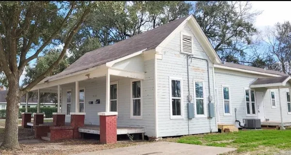 $240,000 | 2105 Laurel Street, Beaumont, TX 77701