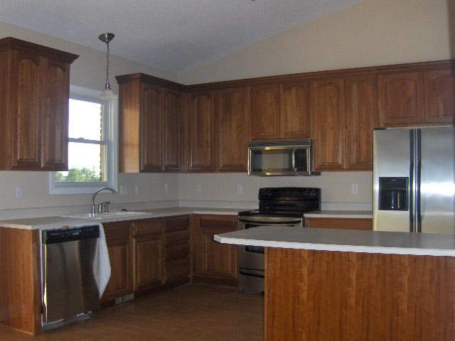 13405 West Division Road Yorktown, IN 47396 - Photo 4 of 12