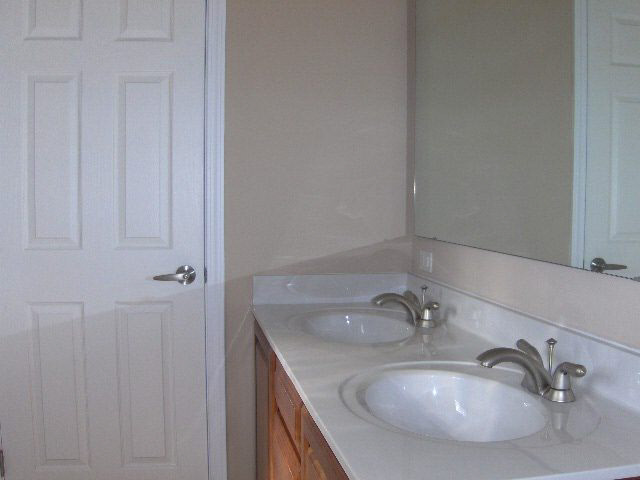 13405 West Division Road Yorktown, IN 47396 - Photo 9 of 12