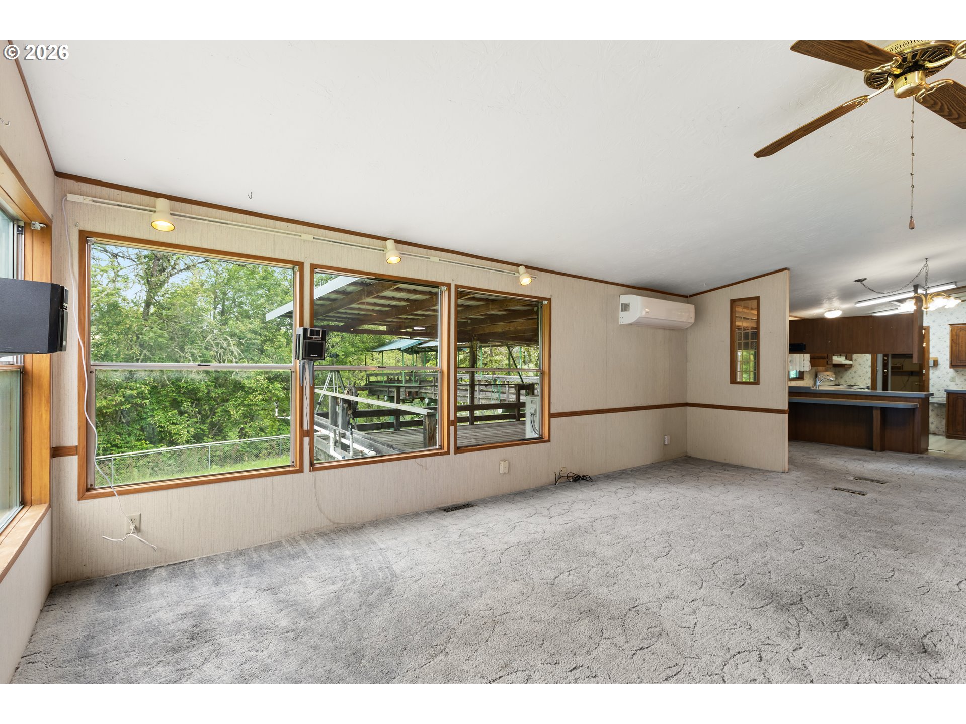 212 East Dyke Road Dillard, OR 97496 - Photo 19 of 48