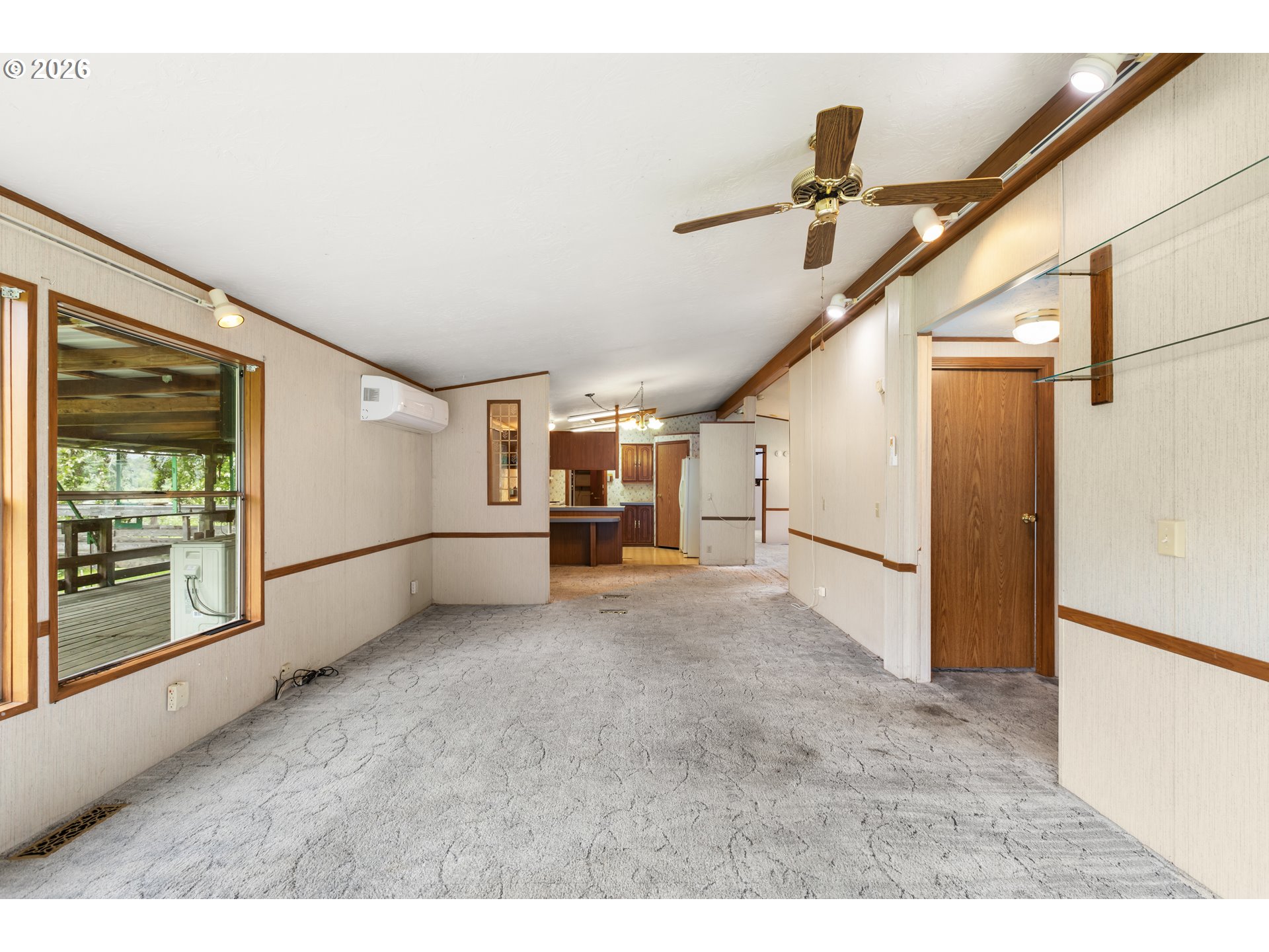 212 East Dyke Road Dillard, OR 97496 - Photo 20 of 48