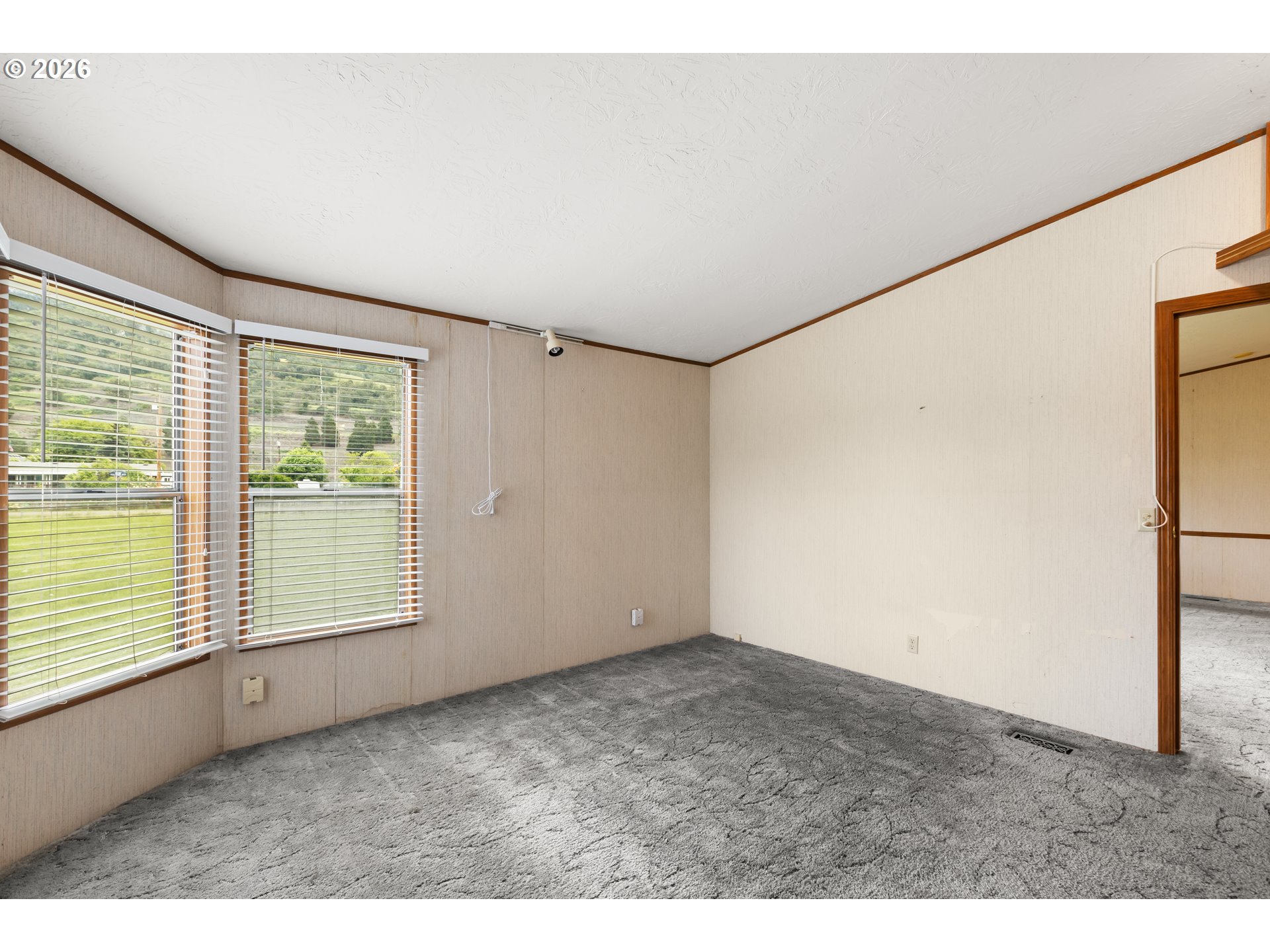 212 East Dyke Road Dillard, OR 97496 - Photo 22 of 48