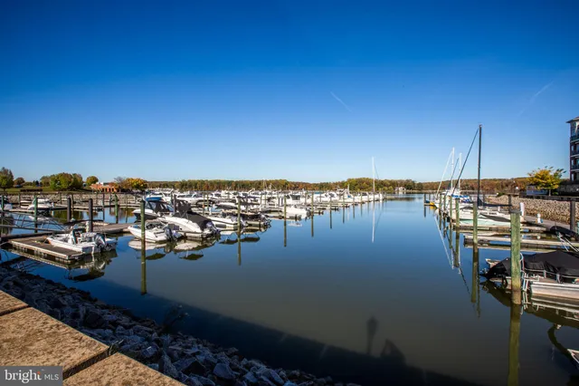 $385,000 | 810 Belmont Bay Drive, Unit 303, Woodbridge, VA 22191