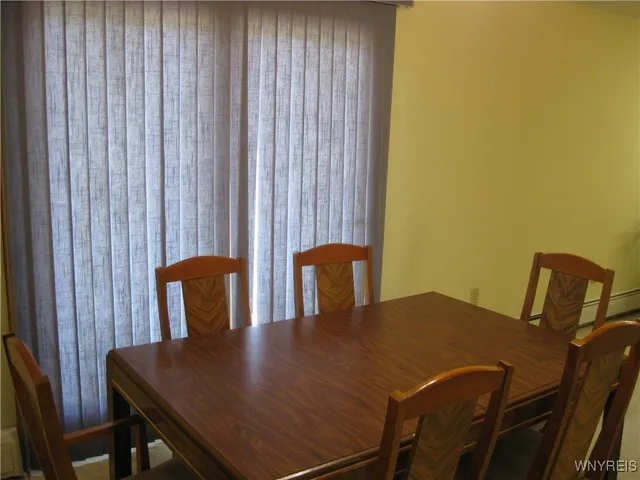 $259,900 | 11090 Westwood Road, Alden, NY 14004