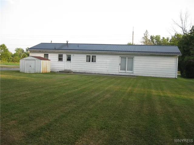 $259,900 | 11090 Westwood Road, Alden, NY 14004