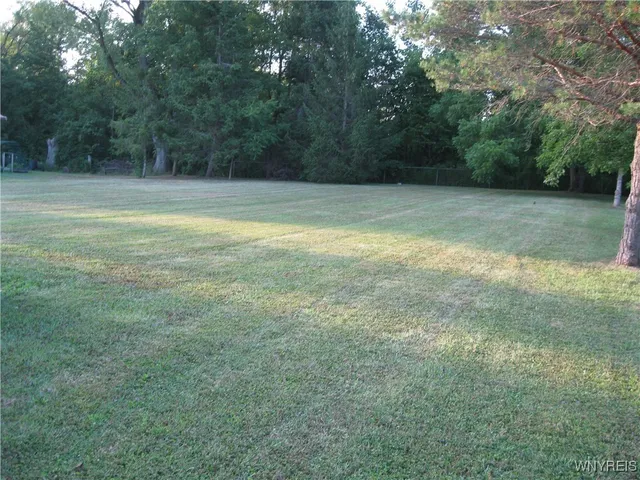 $259,900 | 11090 Westwood Road, Alden, NY 14004