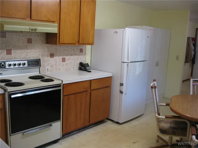 $259,900 | 11090 Westwood Road, Alden, NY 14004