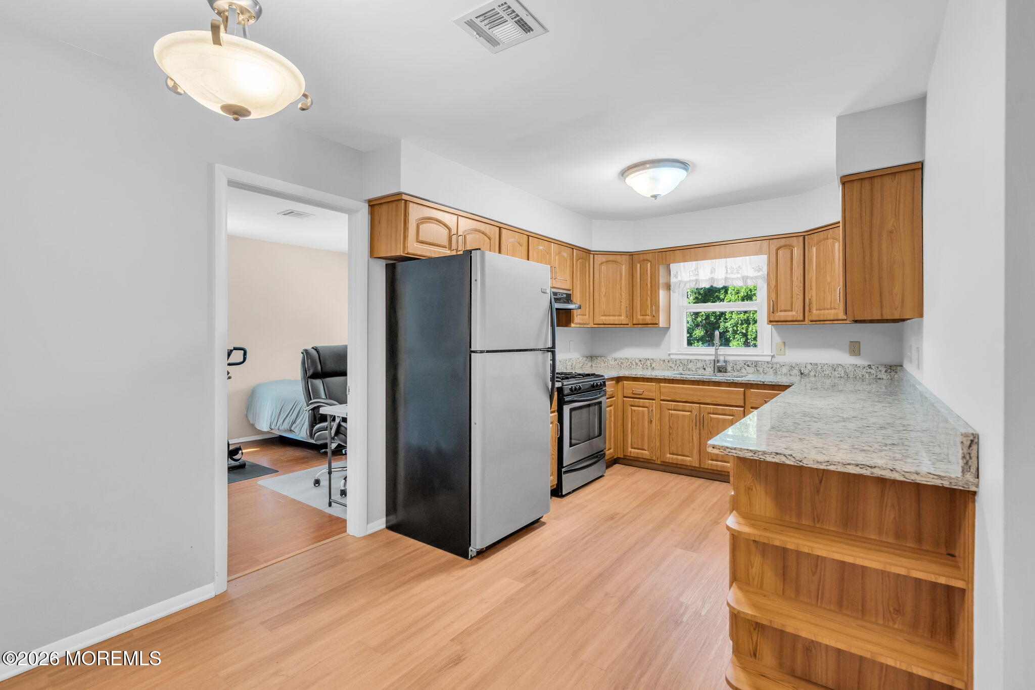 10 Sheridan Road Toms River, NJ 08757 - Photo 8 of 35 14-web-or-mls-DSC09069