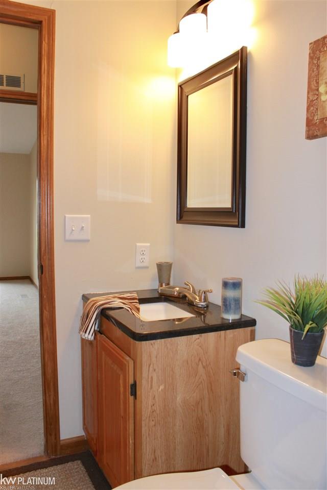 10389 Dolan Road Columbus, MI 48063 - Photo 15 of 25 31332709-14.JPG