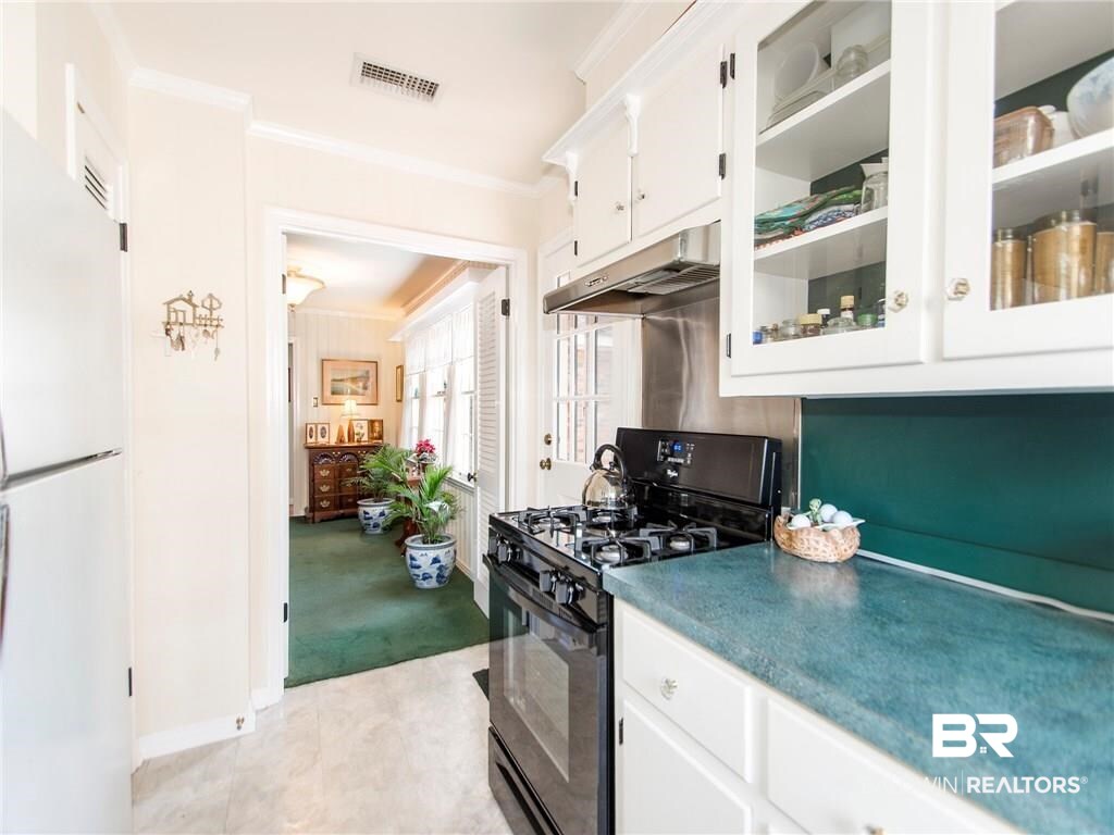 145 Batre Lane Mobile, AL 36608 - Photo 8 of 43