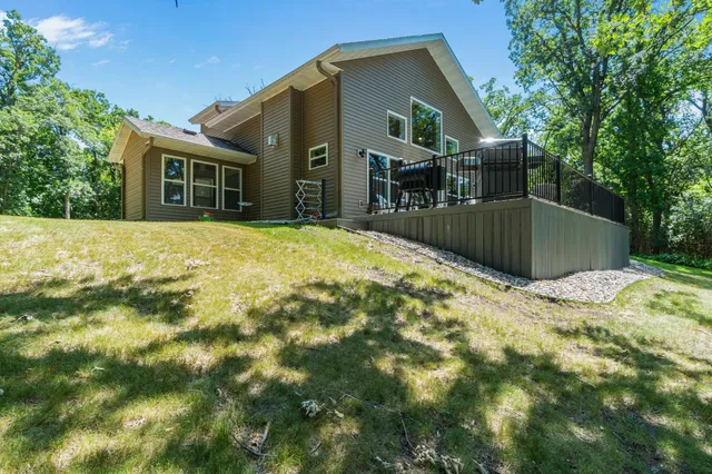 $1,250,000 | 23730 Oak Lake Trail Southeast, Erskine, MN 56535