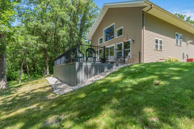 $1,250,000 | 23730 Oak Lake Trail Southeast, Erskine, MN 56535