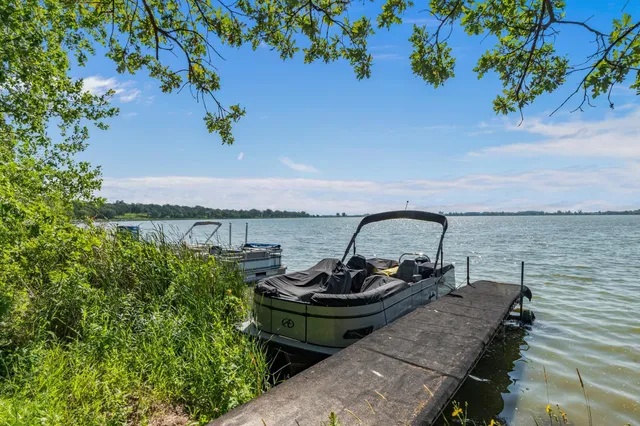 $1,250,000 | 23730 Oak Lake Trail Southeast, Erskine, MN 56535