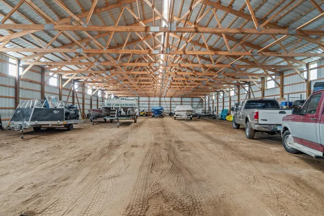 $1,250,000 | 23730 Oak Lake Trail Southeast, Erskine, MN 56535