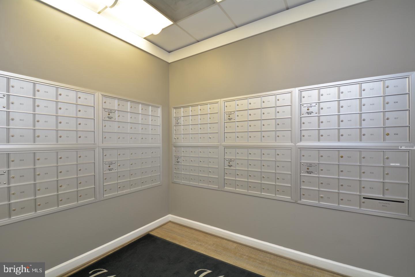 2726 Gallows Road, Unit 1217 Vienna, VA 22180 - Photo 11 of 16