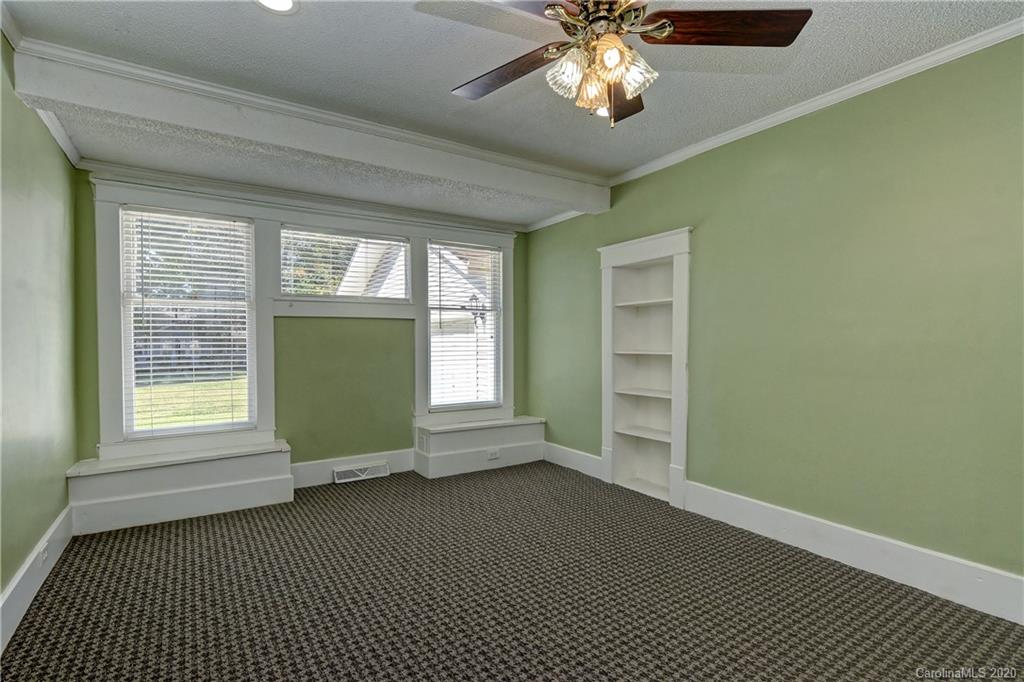 1407 South York Road Gastonia, NC 28052 - Photo 11 of 35 Gallery Image 11