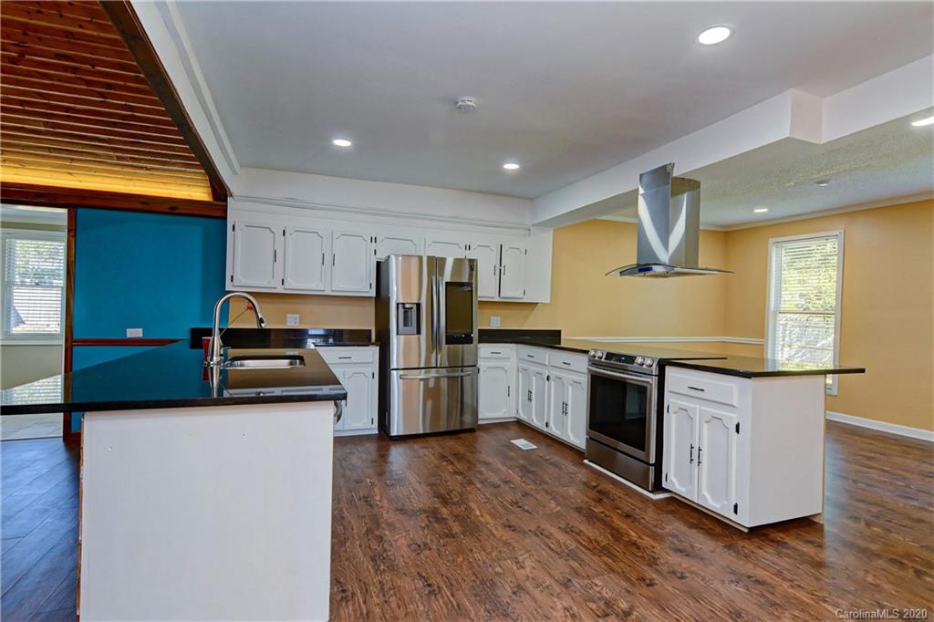 1407 South York Road Gastonia, NC 28052 - Photo 20 of 35 Gallery Image 20