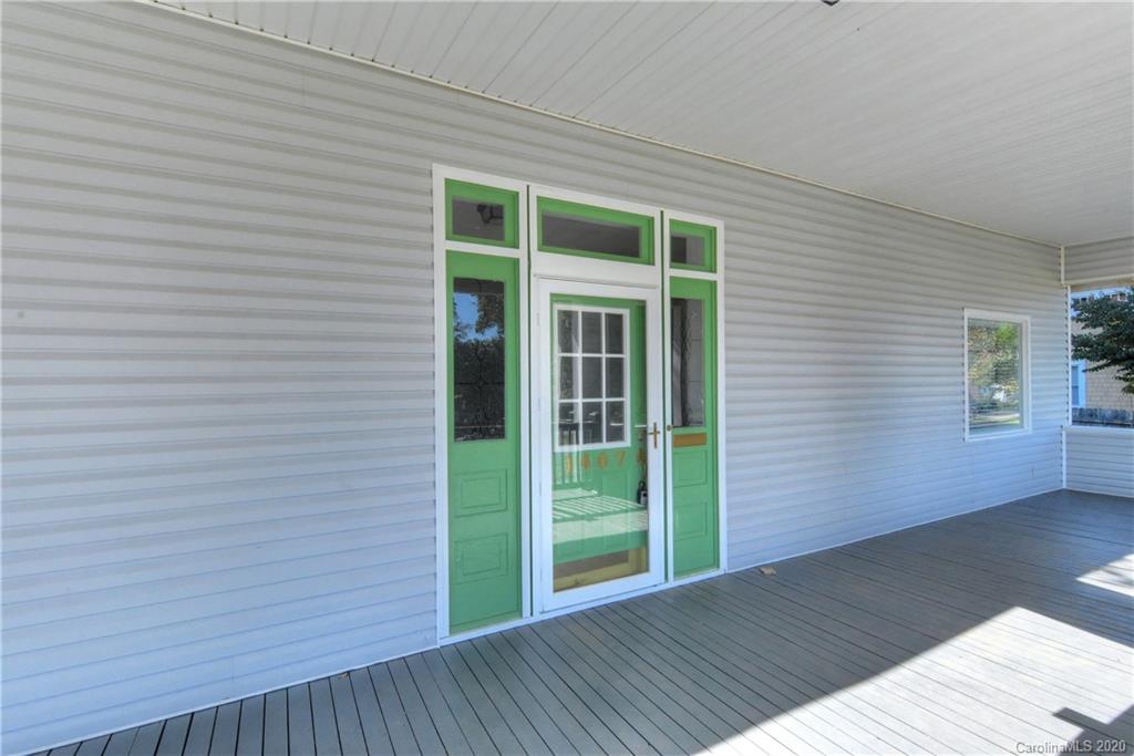 1407 South York Road Gastonia, NC 28052 - Photo 4 of 35 Gallery Image 4