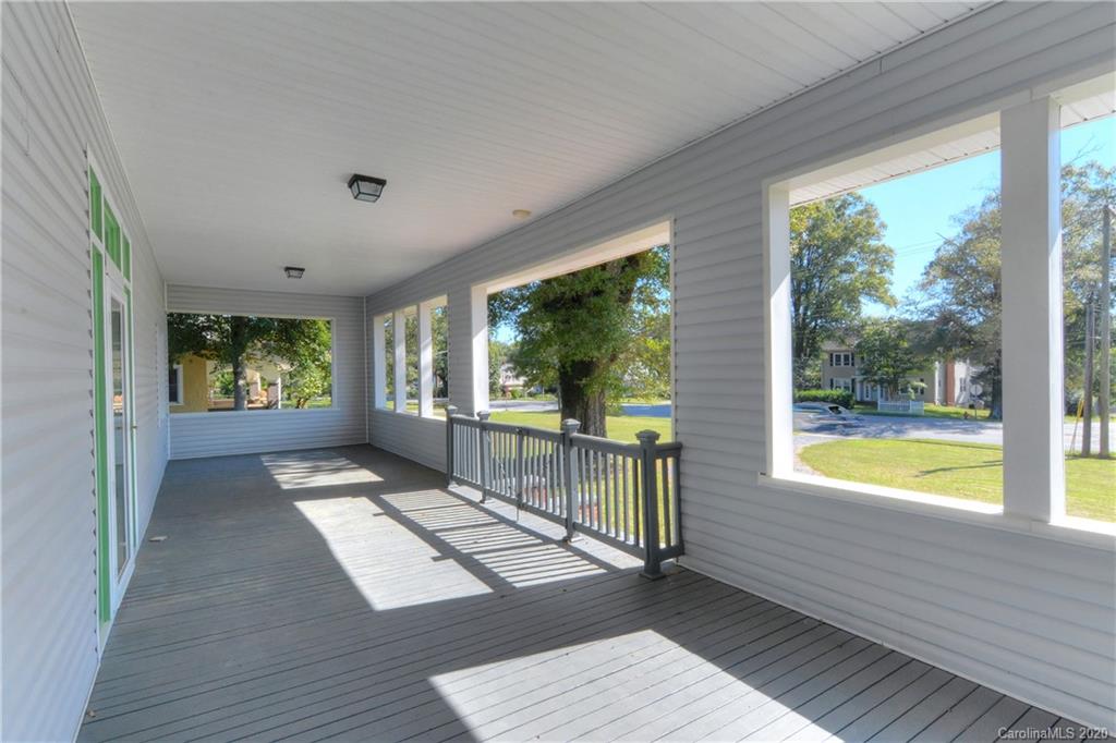 1407 South York Road Gastonia, NC 28052 - Photo 5 of 35 Gallery Image 5